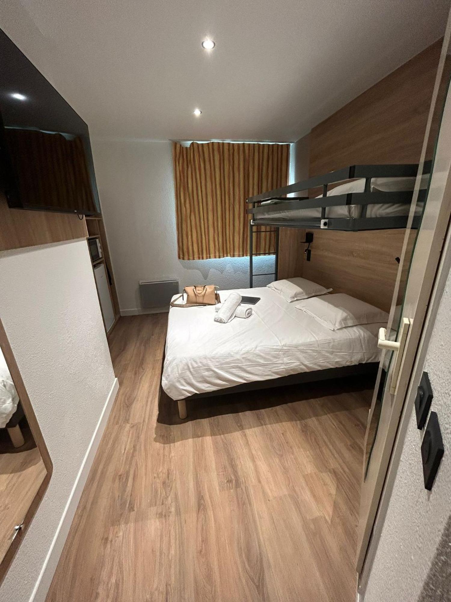 Kyriad Eco Lille Sud - Noyelles Godault Экстерьер фото